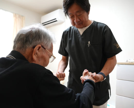 脳神経内科医による訪問診療