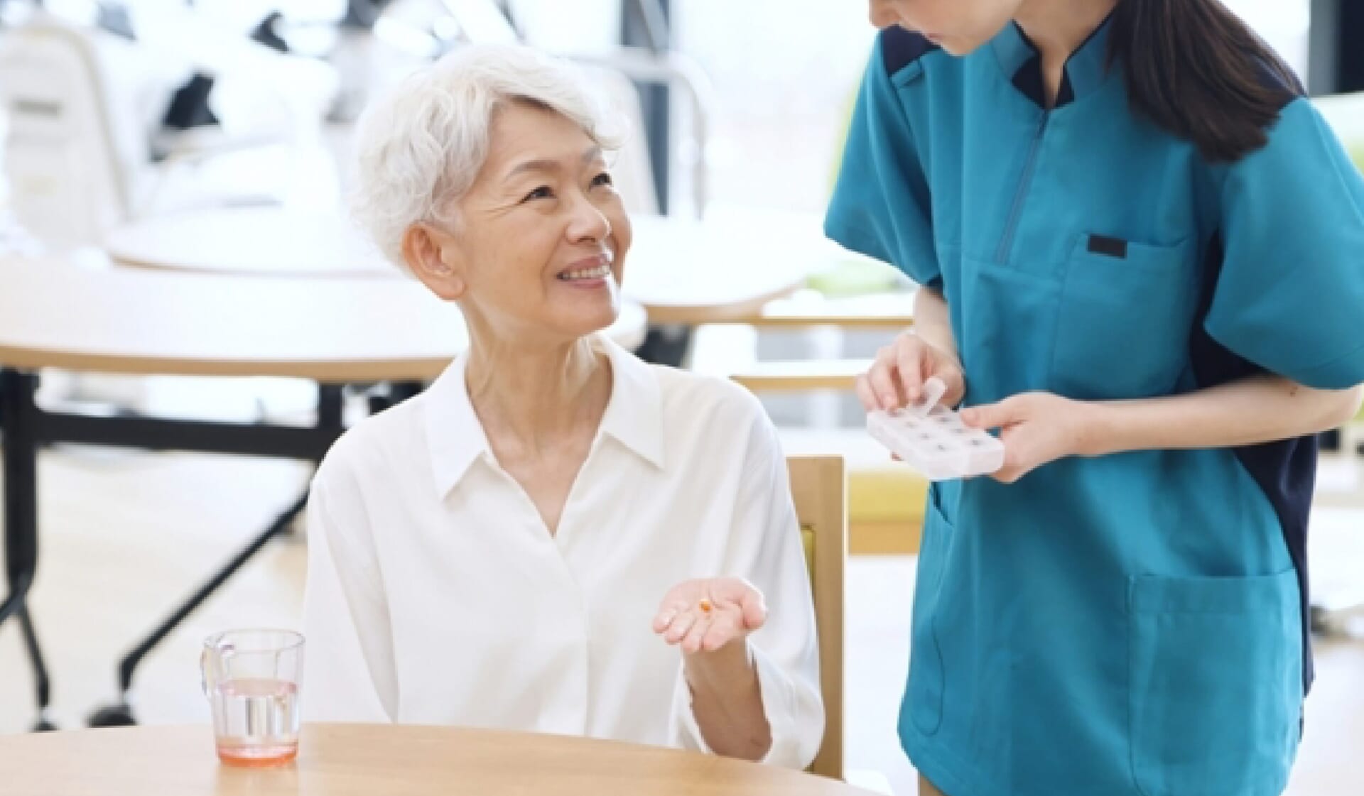 薬物調整と食事のタイミング