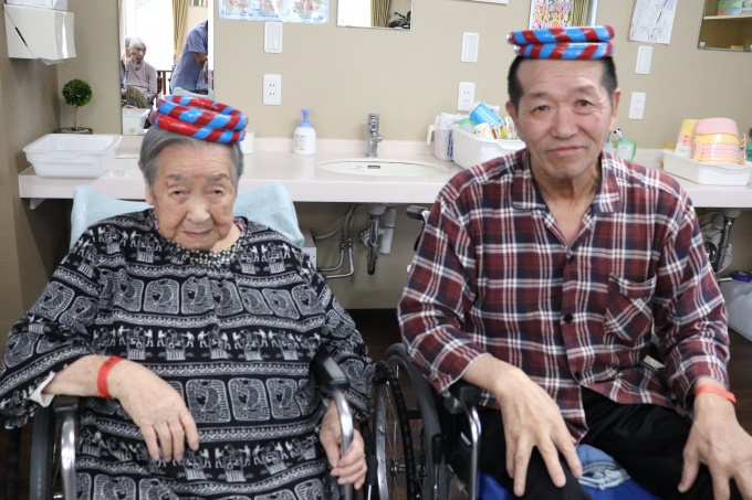 1622